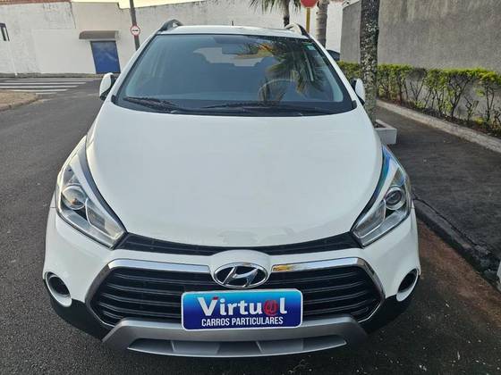 HYUNDAI HB20X 1.6 16V PREMIUM FLEX 4P AUTOMÁTICO HYUNDAI HB20X 1.6 16V PREMIUM FLEX 4P AUTOMÁTICO